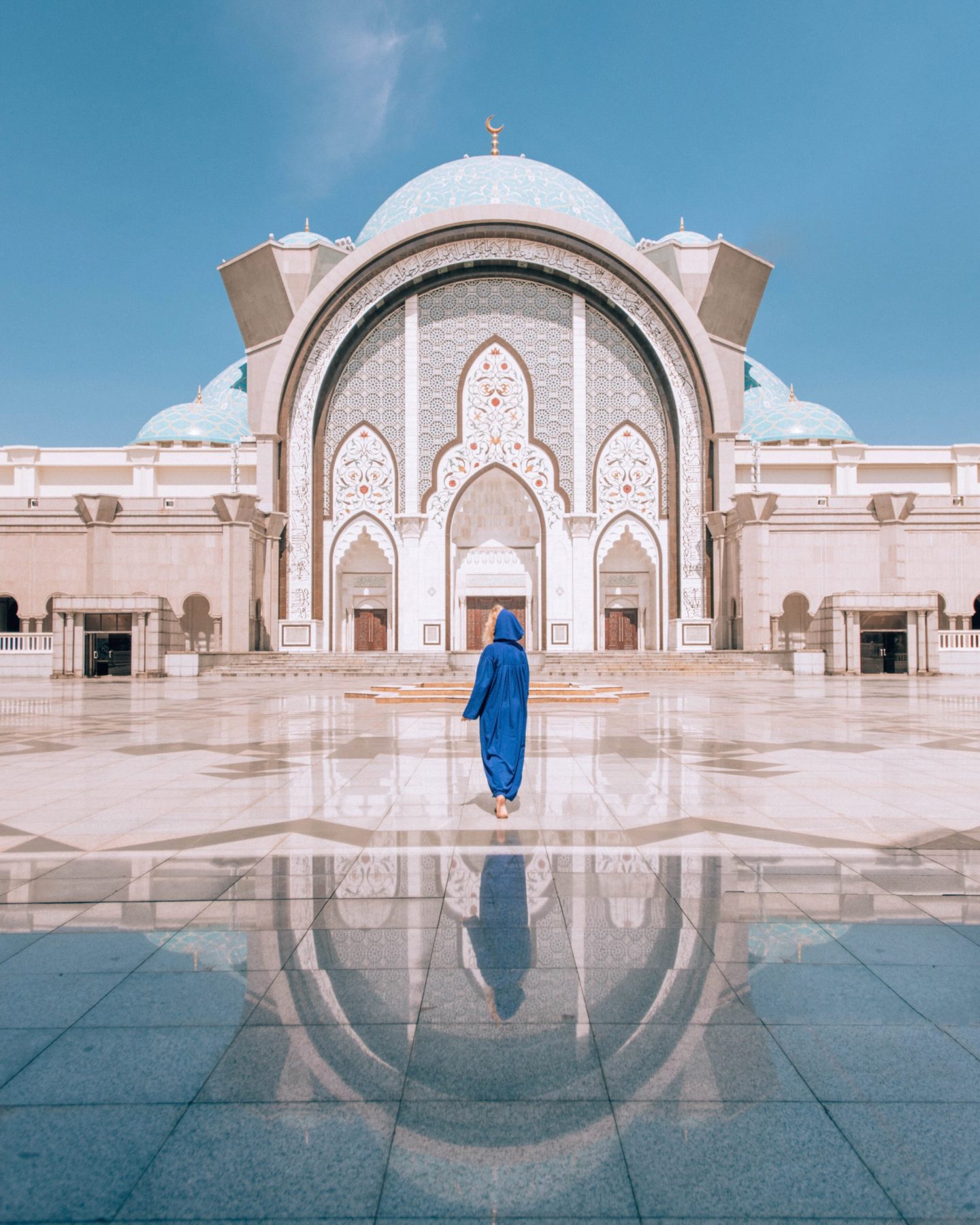 Visiter la Mosquee du territoire federal, ou Mosquée bleue