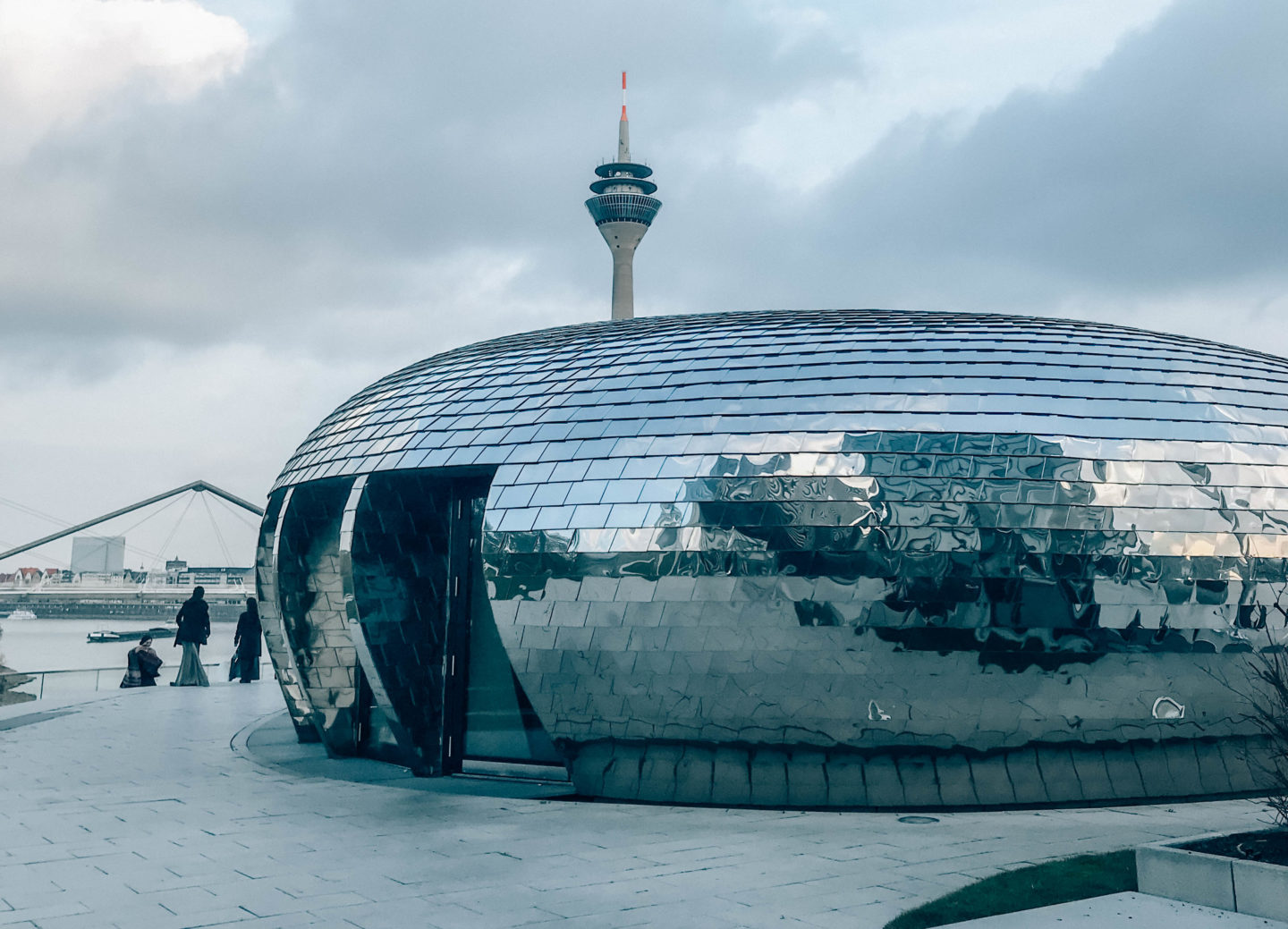 The Peeble's overlooking Dusseldorf